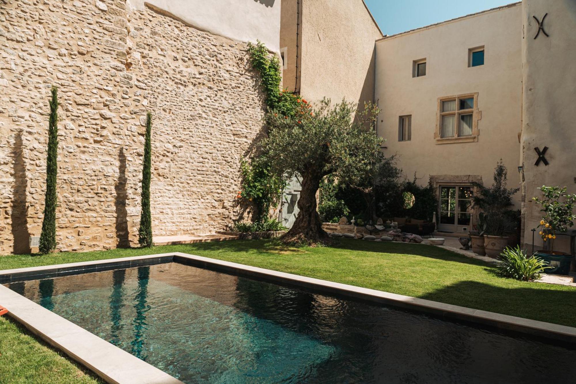 Palais Aoma, Hotel Particulier De Luxe En Provence LʼIsle-sur-la-Sorgue Εξωτερικό φωτογραφία