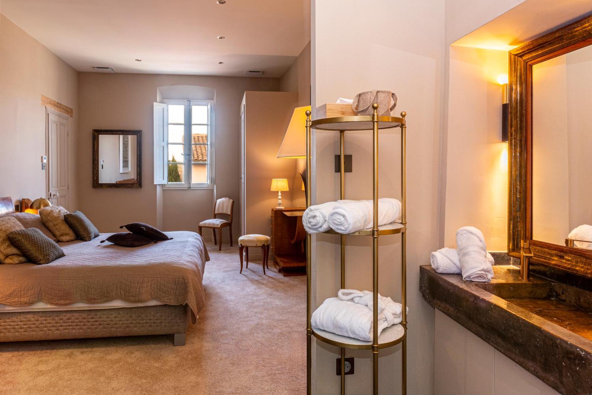 Palais Aoma, Hotel Particulier De Luxe En Provence LʼIsle-sur-la-Sorgue Εξωτερικό φωτογραφία